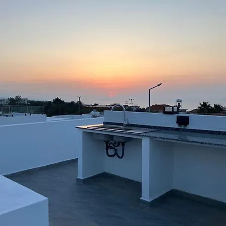 The Sanctuary - 3 Bed, Private Pool, Roof Terrace And Sea Views Kyrenia (Northern Cyprus)