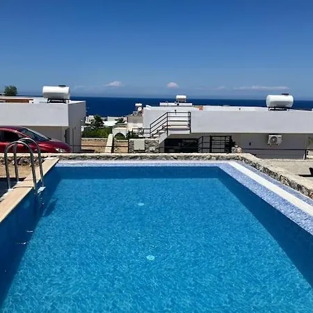 Вилла The Sanctuary - 3 Bed, Private Pool, Roof Terrace And Sea Views *